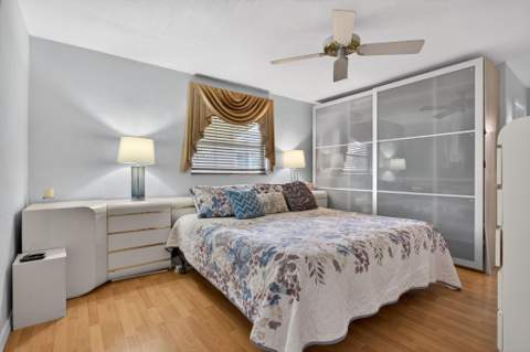 7306 NW 94th Way, Tamarac FL - photo 18 of 50