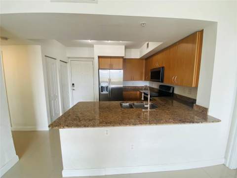 1830 Radius Drive #1004, Hollywood FL - photo 7 of 28