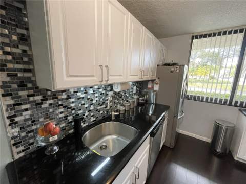 9505 SW 1st Court #9505, Coral Springs FL - photo 12 of 39