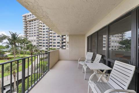 4900 N Ocean Boulevard #416, Lauderdale-By-The-Sea FL - photo 7 of 48
