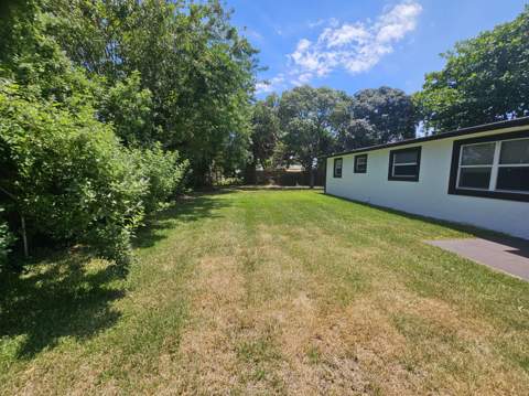 1605 W 10th Street, Riviera Beach FL - photo 16 of 53