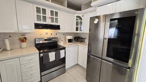 4164 Inverrary Drive #601, Lauderhill FL - photo 11 of 38