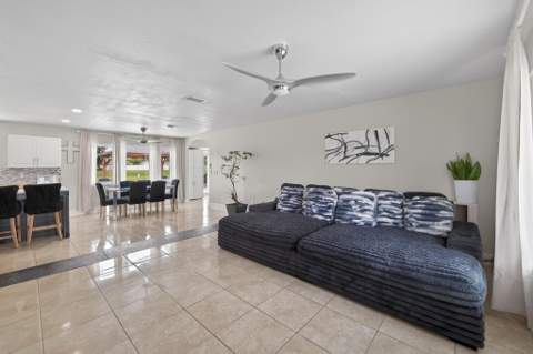 264 SW Cherryhill Road, Port St. Lucie FL - photo 17 of 44