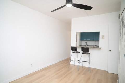 701 Pine Drive #107, Pompano Beach FL - photo 10 of 22
