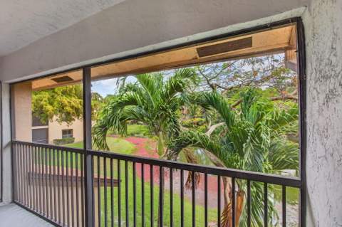 3713 Cocoplum Circle #3545, Coconut Creek FL - photo 18 of 33