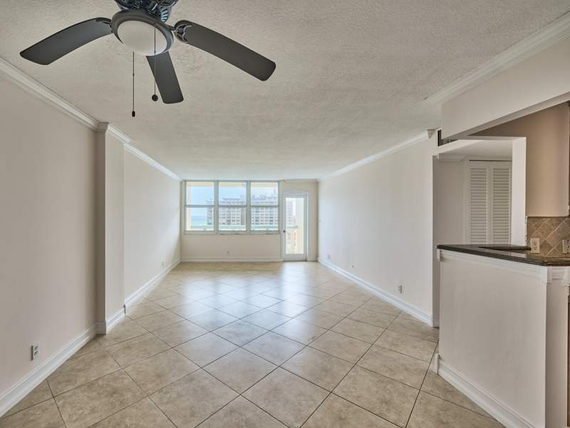 2 bedroom Condominium at 305 N Pompano Beach Boulevard #1204, Jamaica House Condominium, Pompano Beach — photo 4