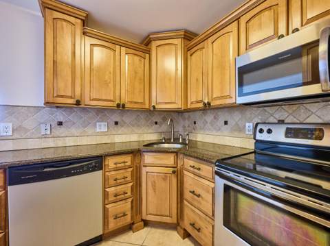 305 N Pompano Beach Boulevard #1204, Pompano Beach FL - photo 7 of 44