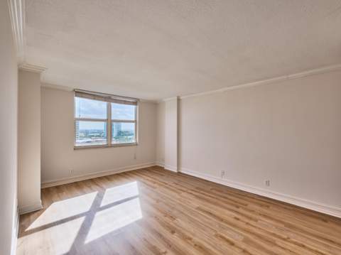 305 N Pompano Beach Boulevard #1204, Pompano Beach FL - photo 13 of 44