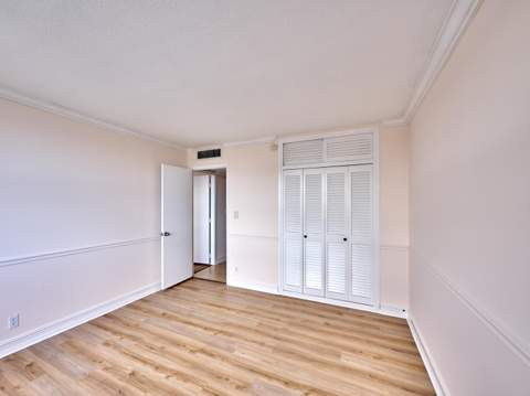 305 N Pompano Beach Boulevard #1204, Pompano Beach FL - photo 23 of 44