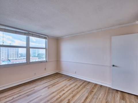 305 N Pompano Beach Boulevard #1204, Pompano Beach FL - photo 24 of 44