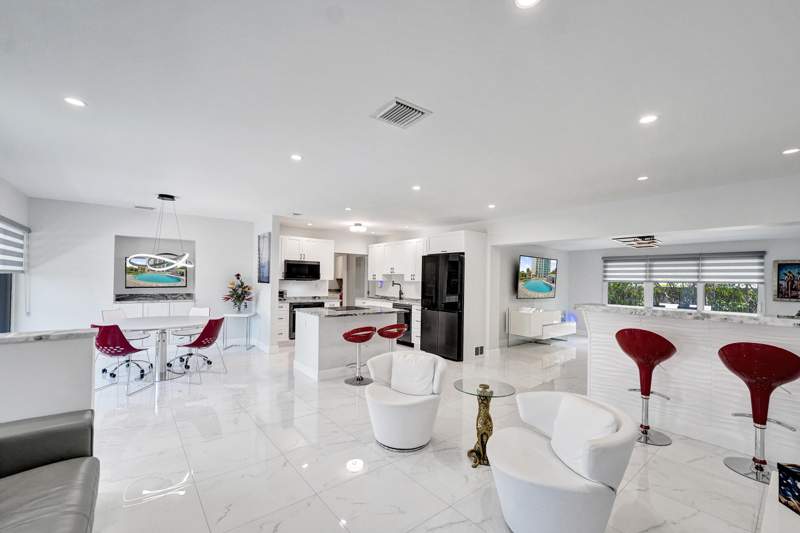 3 bedroom Single Family Residence at 1431 S Ocean Boulevard #2, Palm Club Co-Op, Lauderdale-By-The-Sea — photo 4