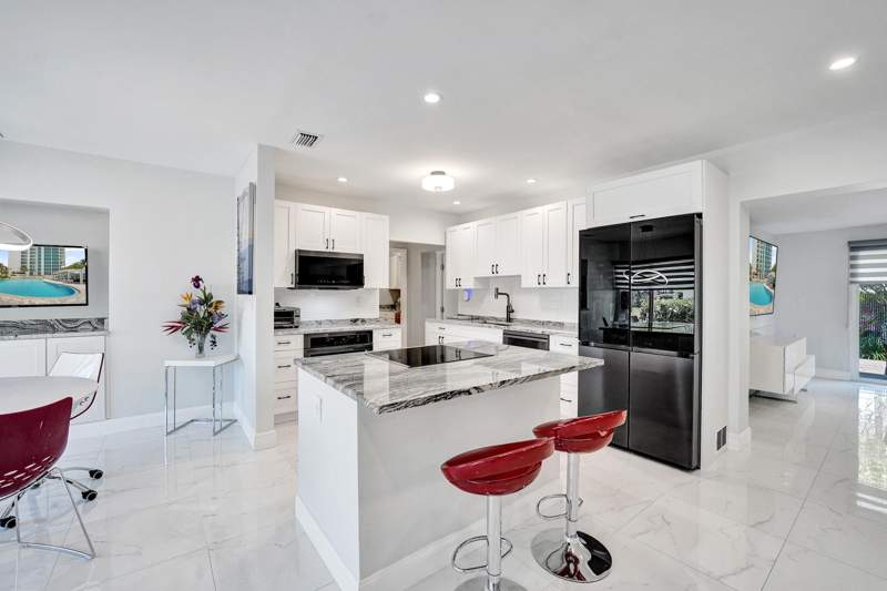 3 bedroom Single Family Residence at 1431 S Ocean Boulevard #2, Palm Club Co-Op, Lauderdale-By-The-Sea — photo 5