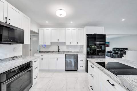 1431 S Ocean Boulevard #2, Lauderdale-By-The-Sea FL - photo 7 of 42