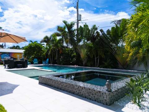 250 NE 27th Court, Boca Raton FL - photo 12 of 36