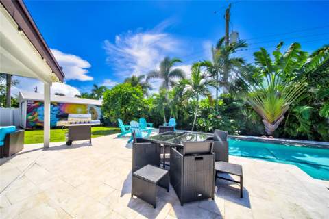250 NE 27th Court, Boca Raton FL - photo 15 of 36