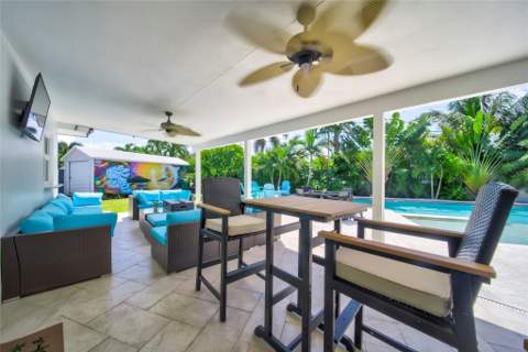 250 NE 27th Court, Boca Raton FL - photo 18 of 36