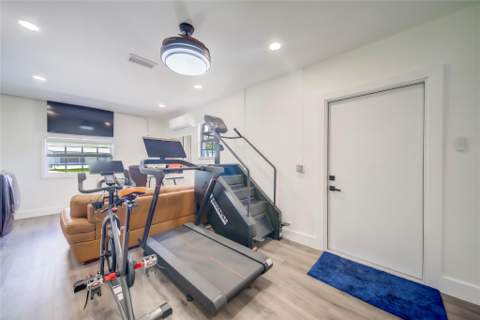 250 NE 27th Court, Boca Raton FL - photo 24 of 36