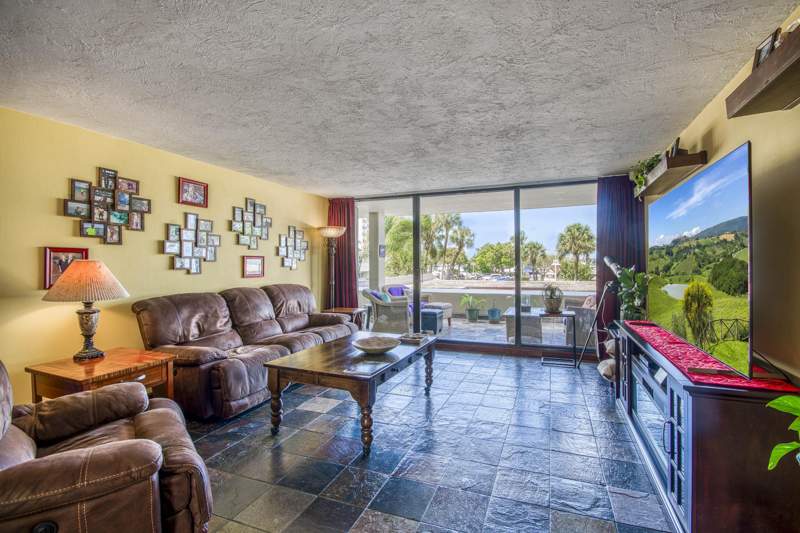 2 bedroom Condominium at 136 Lakeshore Drive #211, Old Port Cove, North Palm Beach — photo 4