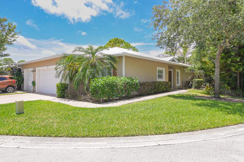 2 bedroom Villa at 649 NE Bent Paddle Lane, River Place On The St Lucie No 5, Port St. Lucie — photo 2