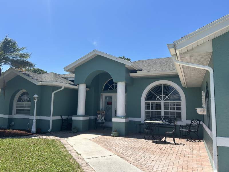 3 bedroom Single Family Residence at 2301 SE Mariola Avenue, Port St Lucie Section 30, Port St. Lucie — photo 2