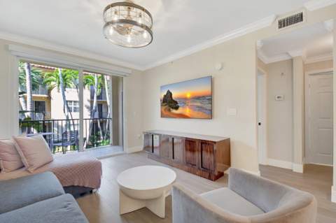 1803 N Flagler Drive #203, West Palm Beach FL - photo 10 of 22