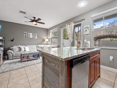4441 NW 48th Terrace, Tamarac FL - photo 15 of 29