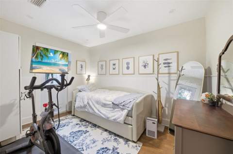 117 S Palmway, Lake Worth Beach FL - photo 8 of 35
