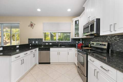1086 NW Leonardo Circle, Port St. Lucie FL - photo 21 of 30