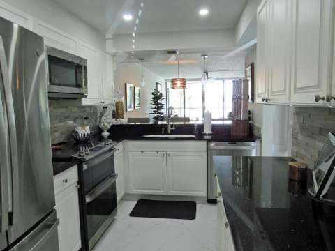21 Royal Palm Way #2020, Boca Raton FL - photo 8 of 93