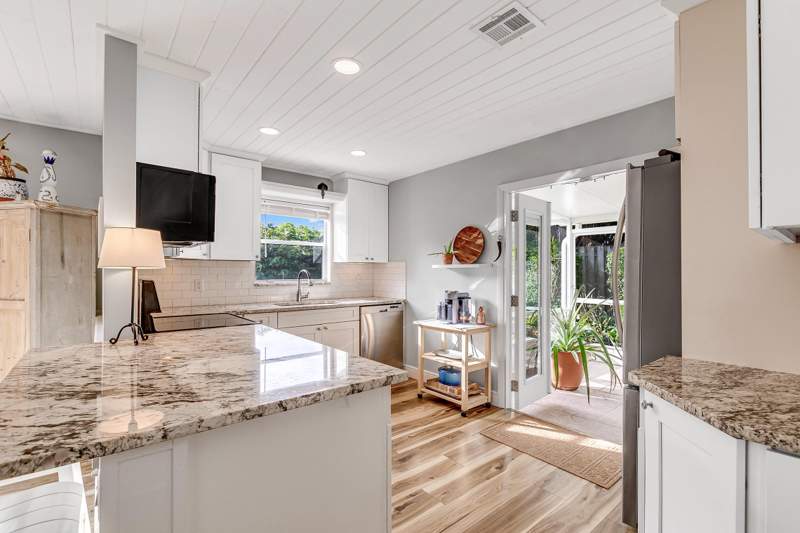 2 bedroom Single Family Residence at 506 Sweet Wood Way, Tree Tops Of Wellington, Wellington — photo 3