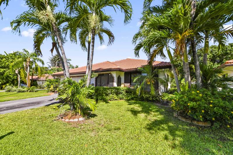 2 bedroom Single Family Residence at 329 Knob Hill Boulevard, Knob Hill Sub, Boca Raton — photo 3