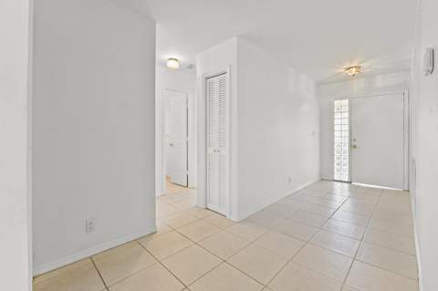329 Knob Hill Boulevard, Boca Raton FL - photo 7 of 36