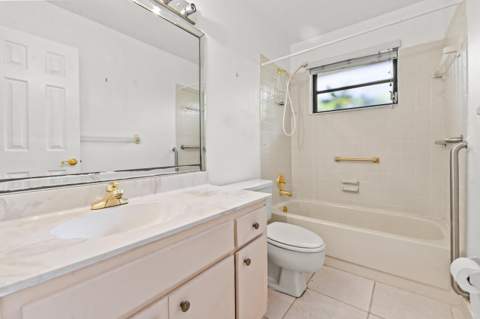 329 Knob Hill Boulevard, Boca Raton FL - photo 21 of 36