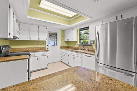 329 Knob Hill Boulevard, Boca Raton FL - photo 17 of 36