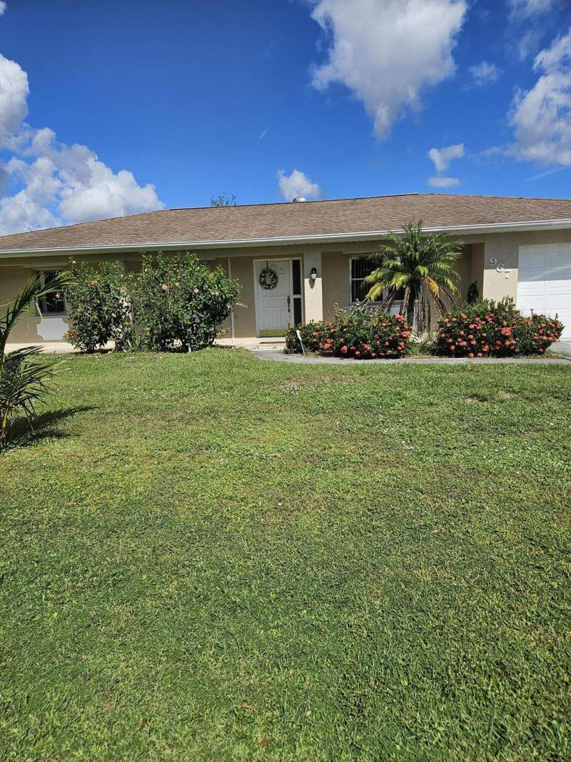3 bedroom Single Family Residence at 967 SE Breakwater Avenue, Port St Lucie Section 3, Port St. Lucie — photo 2