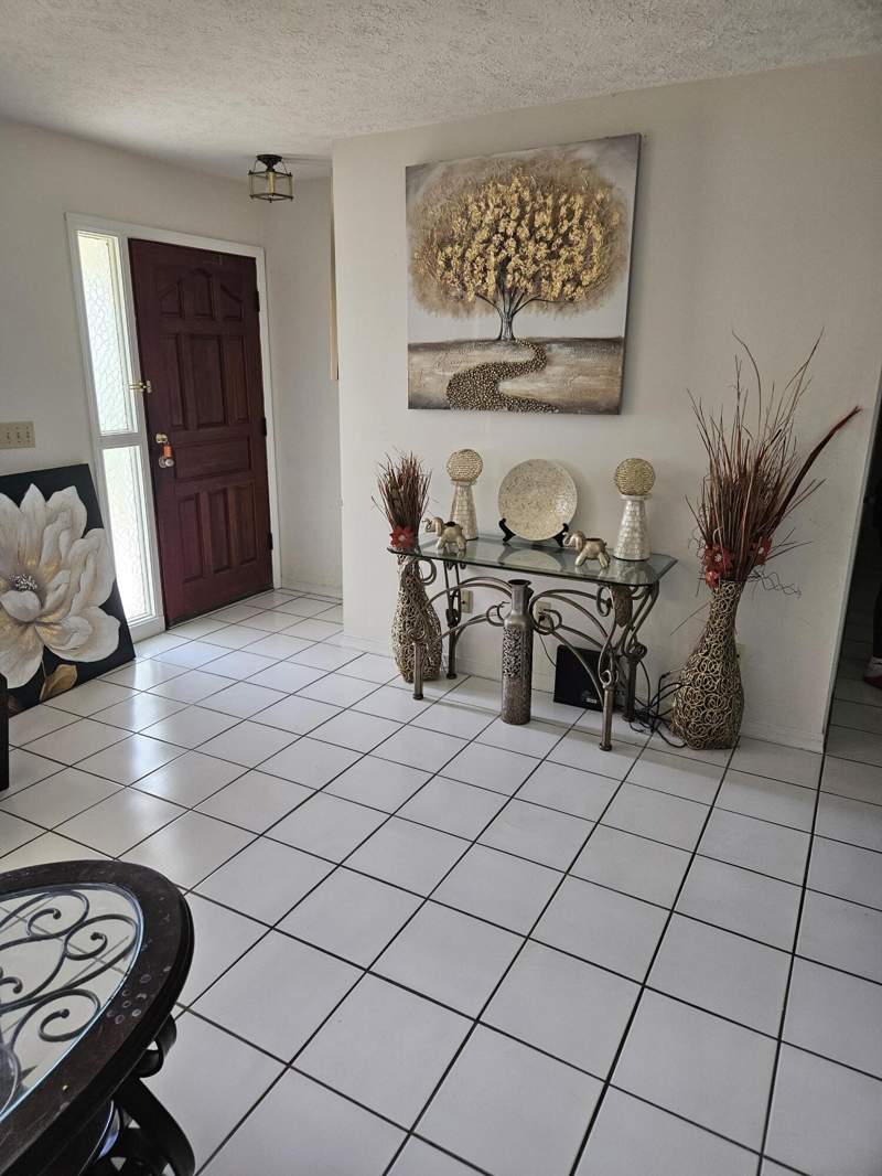 3 bedroom Single Family Residence at 967 SE Breakwater Avenue, Port St Lucie Section 3, Port St. Lucie — photo 3