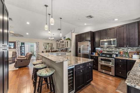 4459 SE Kubin Avenue, Stuart FL - photo 7 of 29