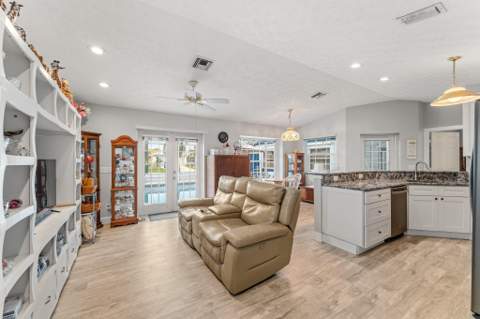 4459 SE Kubin Avenue, Stuart FL - photo 19 of 29