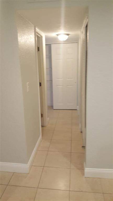 180 NE 12th Avenue #17a, Hallandale Beach FL - photo 8 of 19
