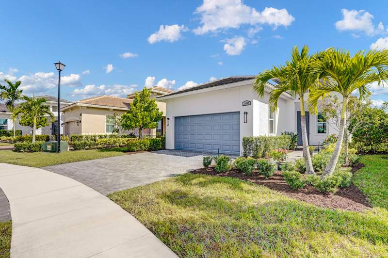 3 bedroom Single Family Residence at 25007 SW Alberti Way, Verano Pud No 1 Plat No 21, Port St. Lucie — photo 4