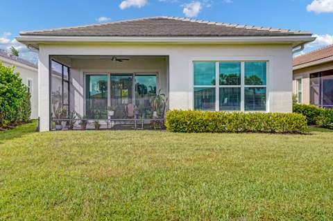 25007 SW Alberti Way, Port St. Lucie FL - photo 6 of 47