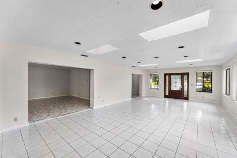 900 NW 30th Avenue #D, Delray Beach FL - photo 7 of 39