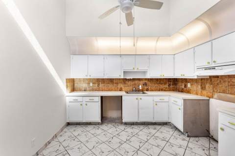 900 NW 30th Avenue #D, Delray Beach FL - photo 10 of 39