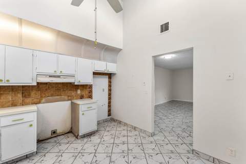 900 NW 30th Avenue #D, Delray Beach FL - photo 12 of 39