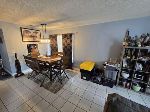 7900 SW 7th Place, North Lauderdale FL - photo 6 of 21