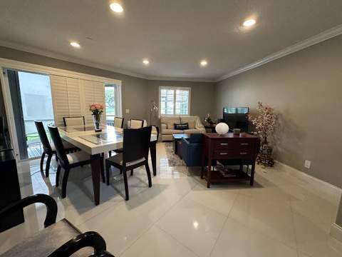 505 NW 36th Avenue, Deerfield Beach FL - photo 7 of 45