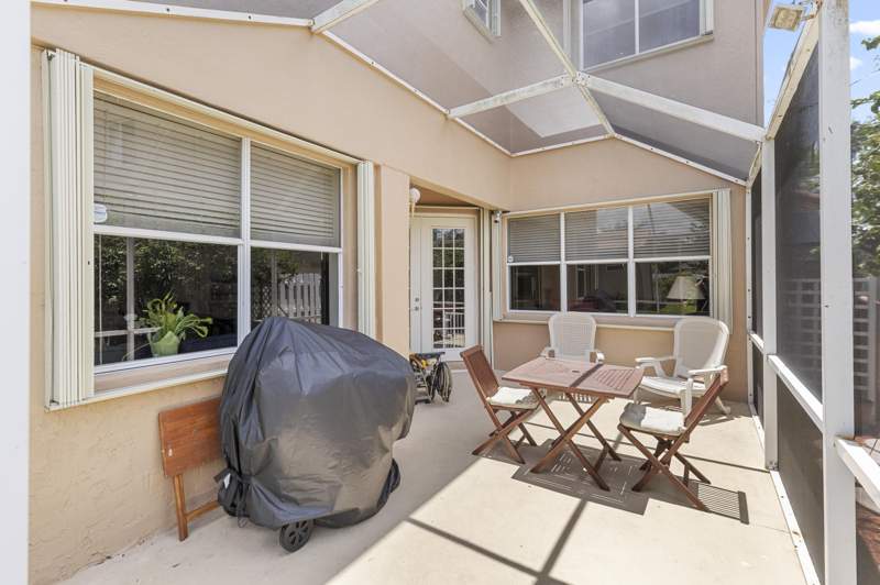6 bedroom Single Family Residence at 907 Stanton Drive, North Lakes, Weston — photo 5