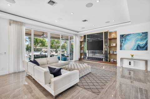 39 Pelican Drive, Fort Lauderdale FL - photo 12 of 137