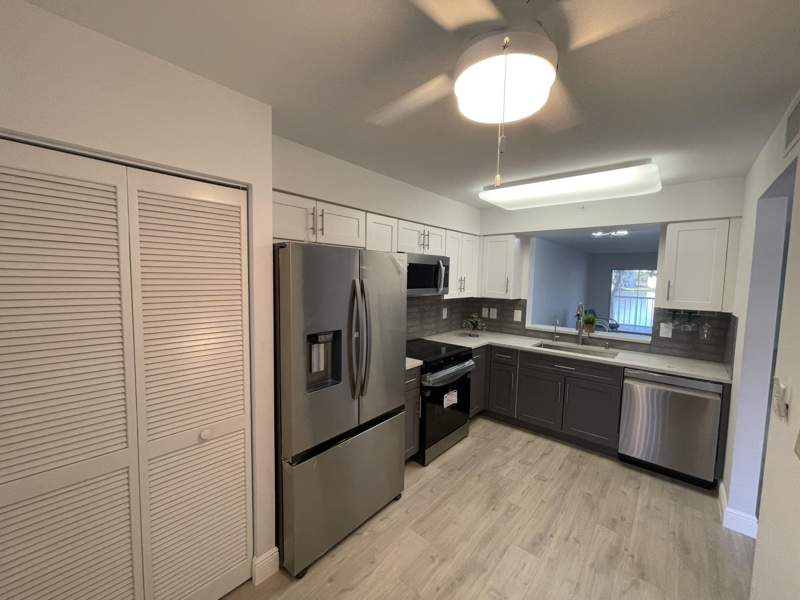 2 bedroom Condominium at 14111 Royal Vista Drive #202, Huntington Pointe, Delray Beach — photo 4