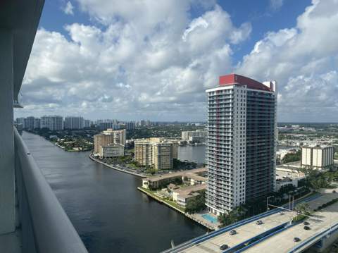 4010 S Ocean Drive #R2104, Hollywood FL - photo 8 of 20